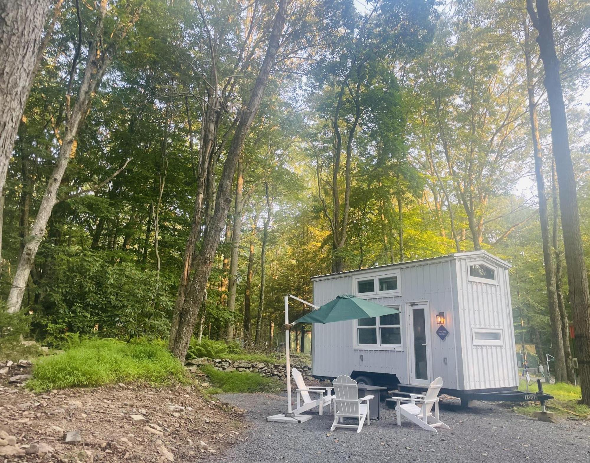 Camptel Poconos Lodging Albrightsville ภายนอก รูปภาพ
